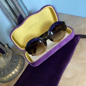 Gucci sunglasses